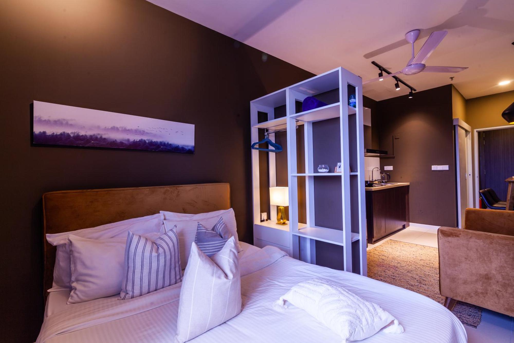Highpark Suites In Petaling Jaya, Kelana Jaya By Plush Kampong Baharu Sungai Way Rum bild