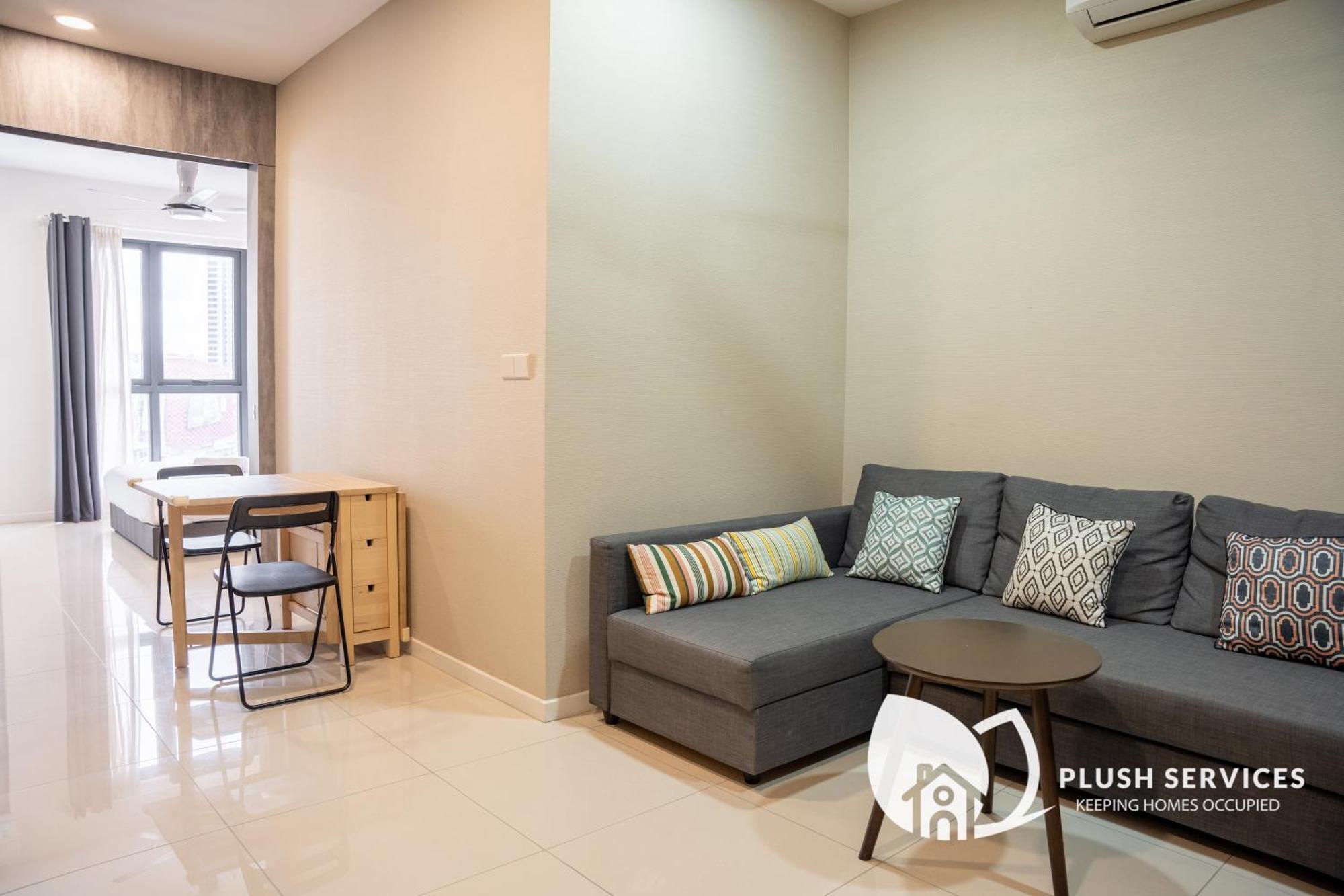 Highpark Suites In Petaling Jaya, Kelana Jaya By Plush Kampong Baharu Sungai Way Exteriör bild