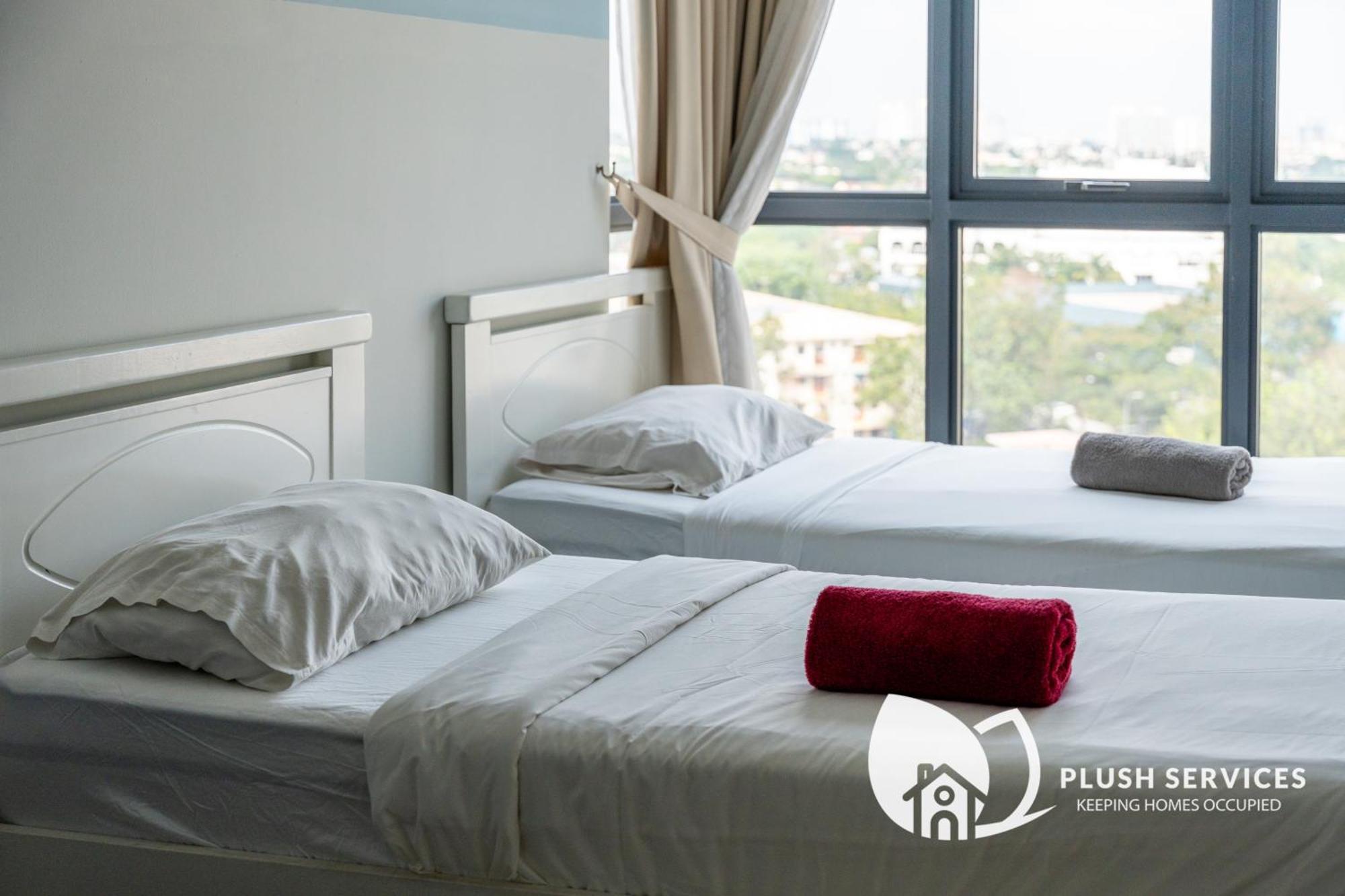 Highpark Suites In Petaling Jaya, Kelana Jaya By Plush Kampong Baharu Sungai Way Exteriör bild