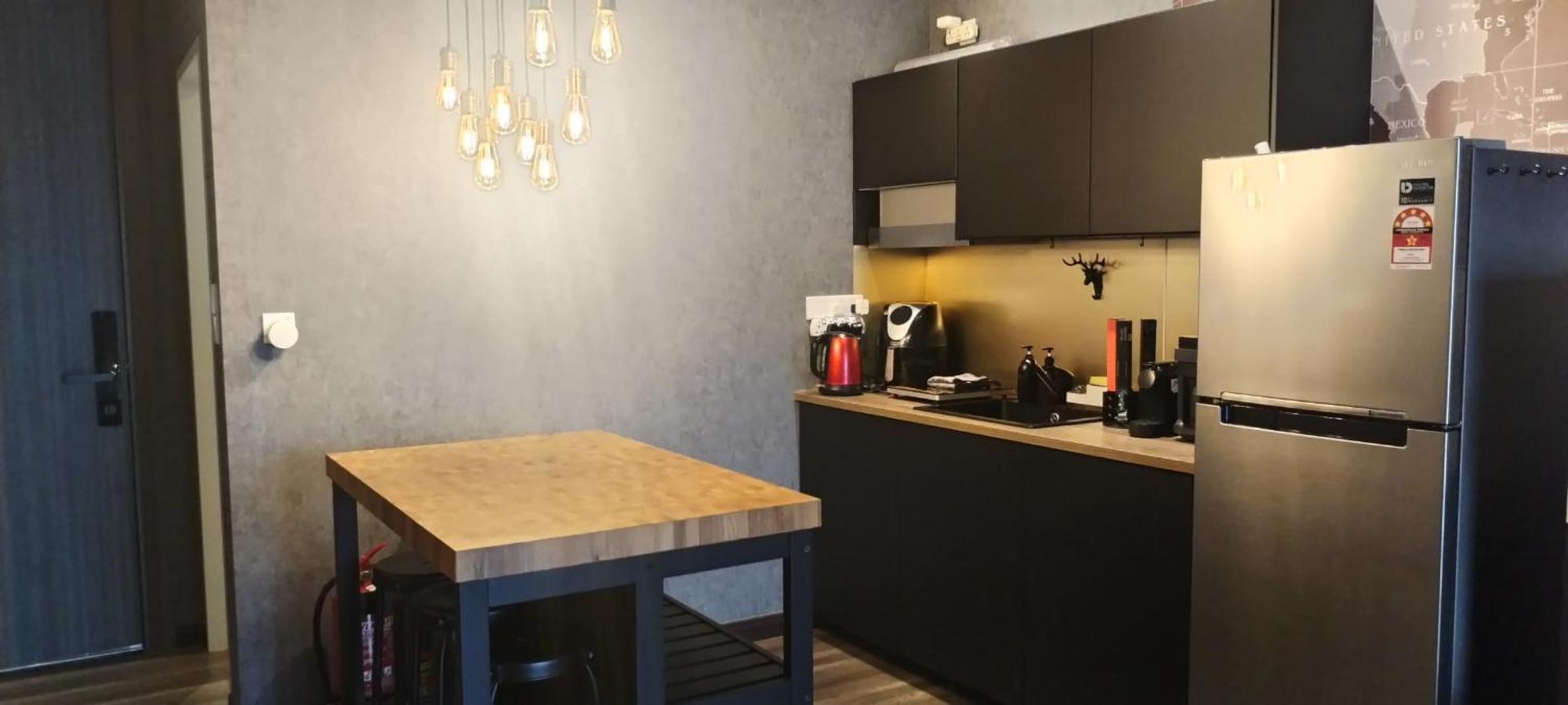 Highpark Suites In Petaling Jaya, Kelana Jaya By Plush Kampong Baharu Sungai Way Rum bild