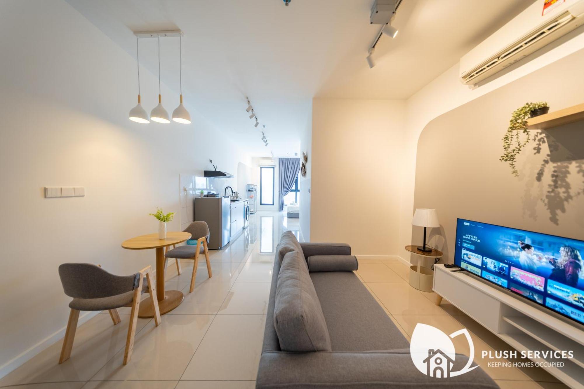 Highpark Suites In Petaling Jaya, Kelana Jaya By Plush Kampong Baharu Sungai Way Exteriör bild
