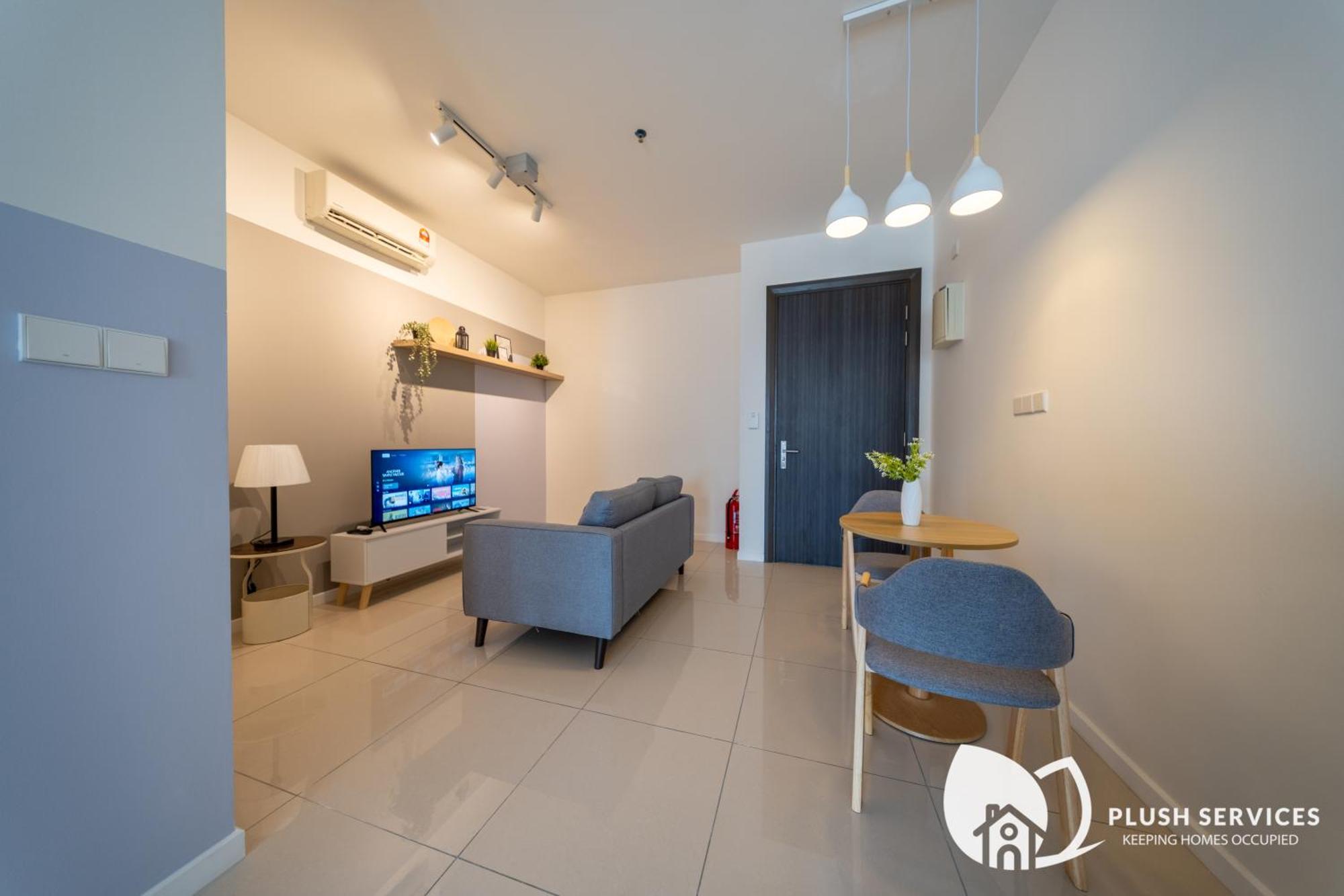 Highpark Suites In Petaling Jaya, Kelana Jaya By Plush Kampong Baharu Sungai Way Exteriör bild