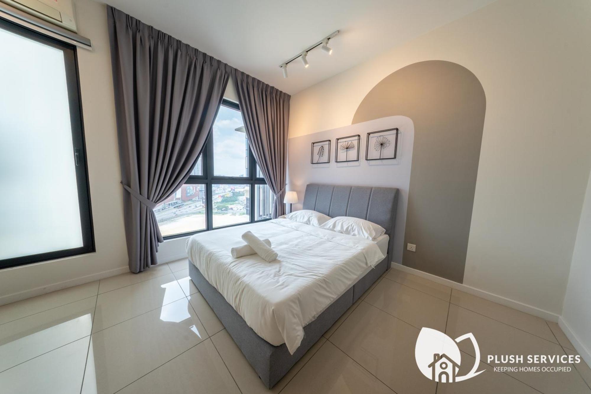 Highpark Suites In Petaling Jaya, Kelana Jaya By Plush Kampong Baharu Sungai Way Exteriör bild